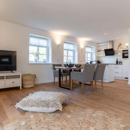 Reetdachhaus Strandhus Reetdachhaus Strandhus 1 *