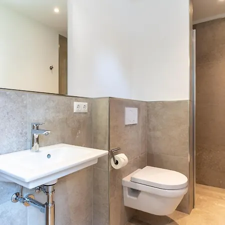 Reetdachhaus Strandhus Reetdachhaus Strandhus 1 Tatil Evi *