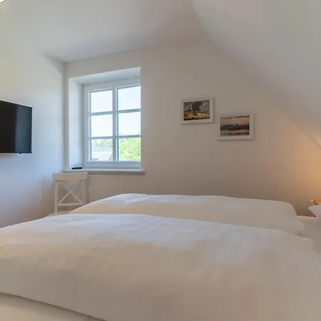 Reetdachhaus Strandhus Reetdachhaus Strandhus 1 Böhl